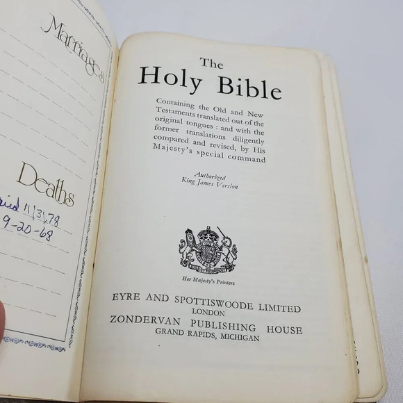 Vintage Holy Bible King James Version Eyre & Spottiswoode Limited Zondervan Publ - Picture 9 of 16
